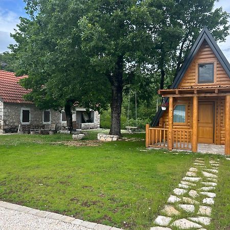 Lake House 'Vilin Konak' Niksic ภายนอก รูปภาพ