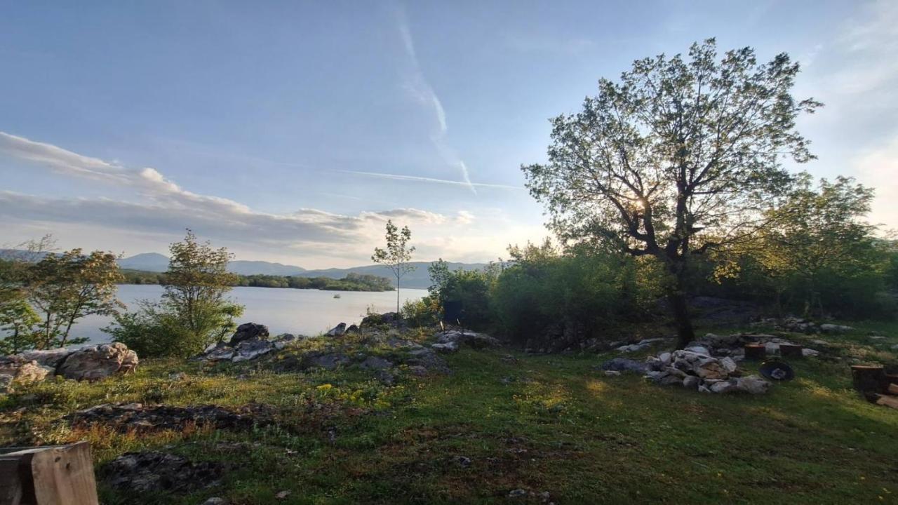 Lake House 'Vilin Konak' Niksic ภายนอก รูปภาพ